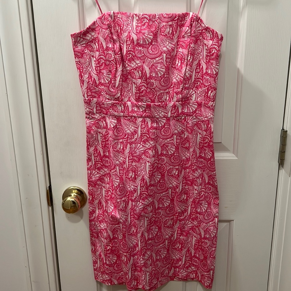 NWT Shells All Over Strapless Vineyard Vines